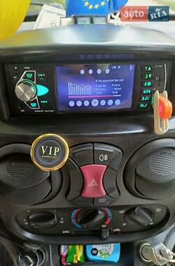 Минивэн Fiat Doblo 2009 в 