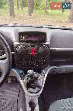 Мінівен Fiat Doblo 2012 в 