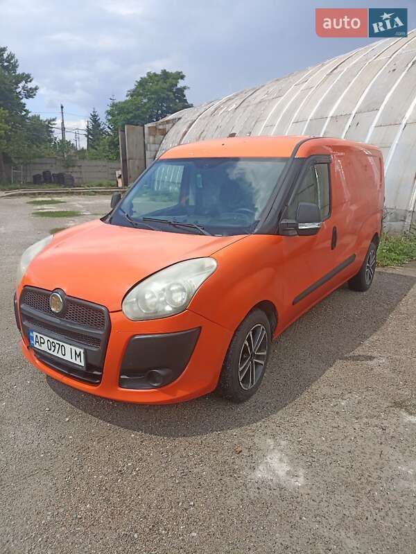 Грузовой фургон Fiat Doblo 2011 в 