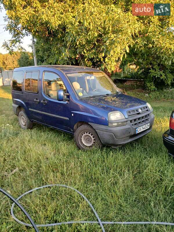 Минивэн Fiat Doblo 2004 в Умани