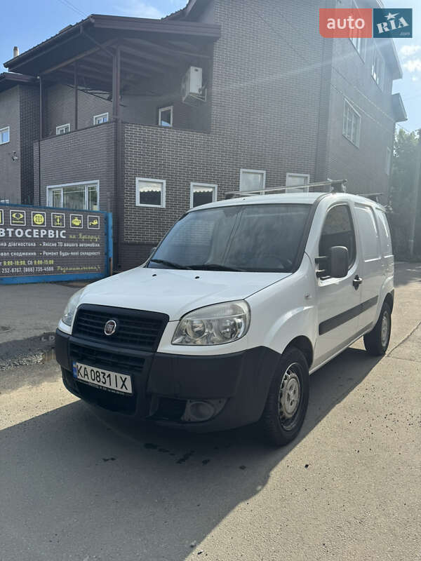 Fiat Doblo 2013