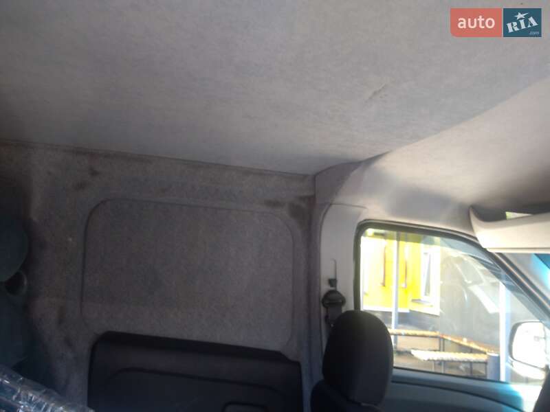 Минивэн Fiat Doblo 2013 в Киеве