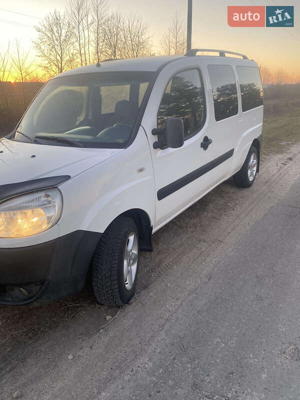 Fiat Doblo 2009