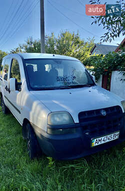 Мінівен Fiat Doblo 2005 в Сингури