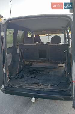 Минивэн Fiat Doblo 2003 в 