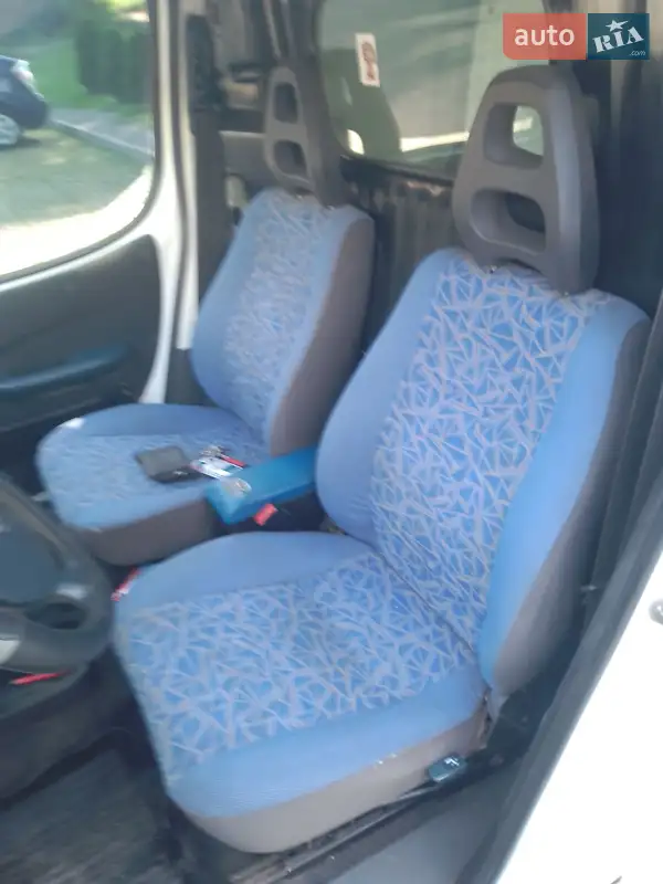 Fiat Doblo 2004 VIN ZFA22300005122518 фото оголошення 2 з 24