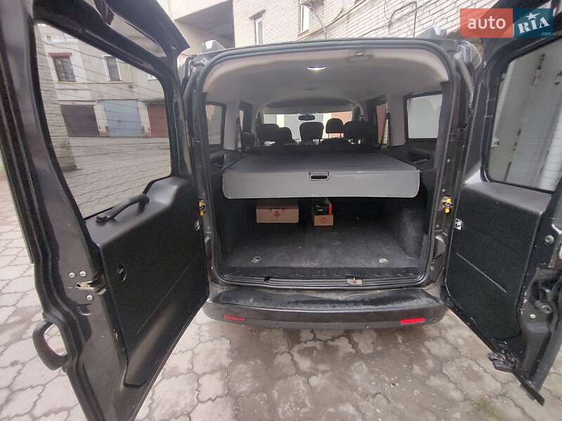 Минивэн Fiat Doblo 2012 в Сумах