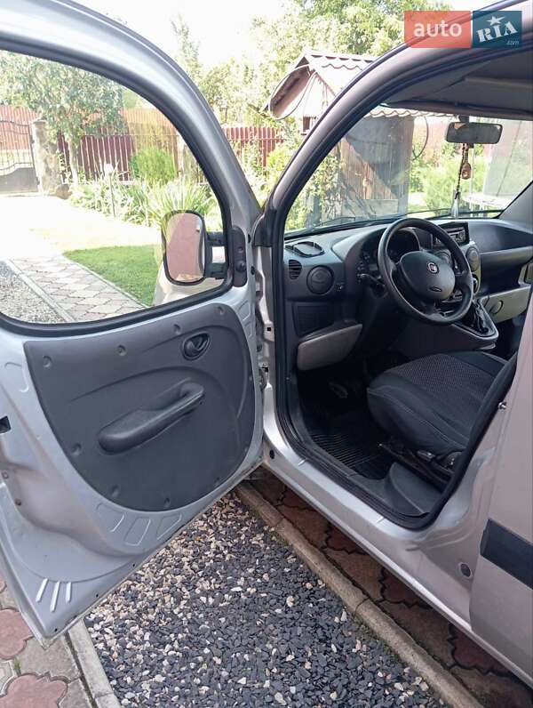 Минивэн Fiat Doblo 2010 в Стрые