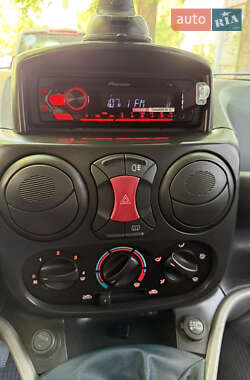 Минивэн Fiat Doblo 2007 в 