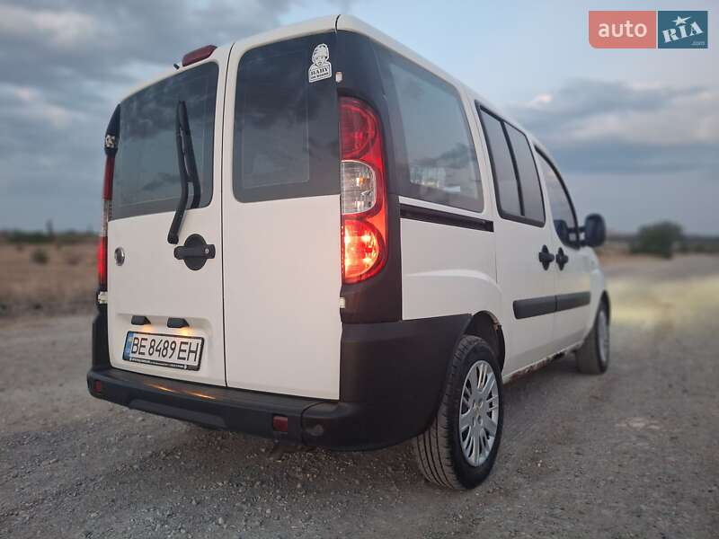 Минивэн Fiat Doblo 2008 в Николаеве