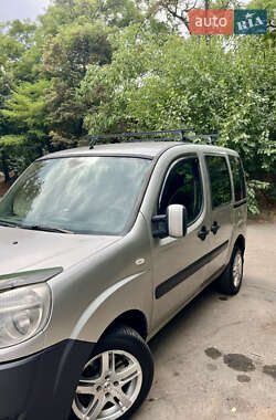 Минивэн Fiat Doblo 2006 в 