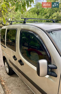 Минивэн Fiat Doblo 2006 в 