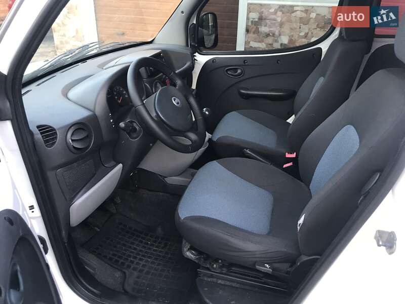 Минивэн Fiat Doblo 2013 в Николаеве