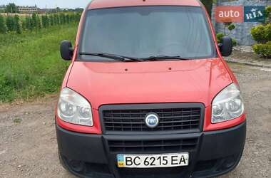 Вантажний фургон Fiat Doblo 2006 в Стрию