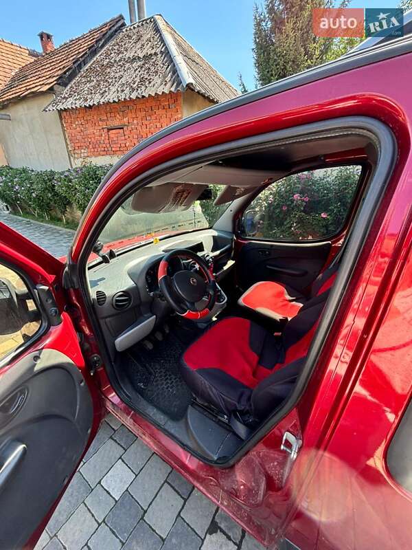 Минивэн Fiat Doblo 2008 в Мукачево