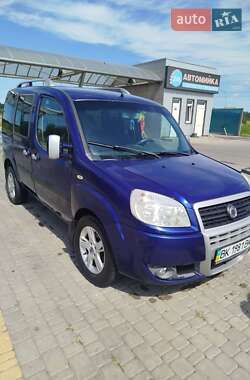 Минивэн Fiat Doblo 2008 в 