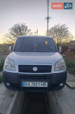 Минивэн Fiat Doblo 2009 в 