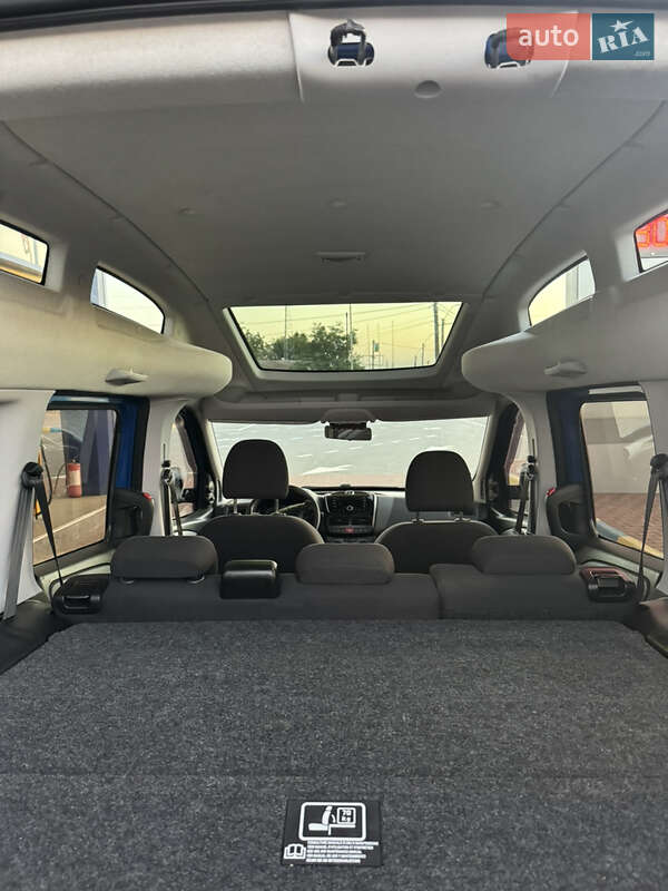 Минивэн Fiat Doblo 2011 в Одессе
