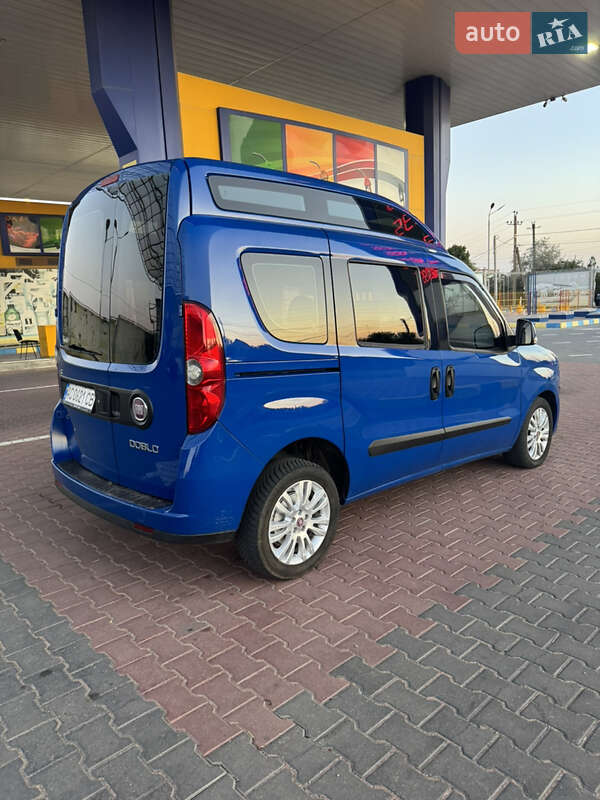 Минивэн Fiat Doblo 2011 в Одессе
