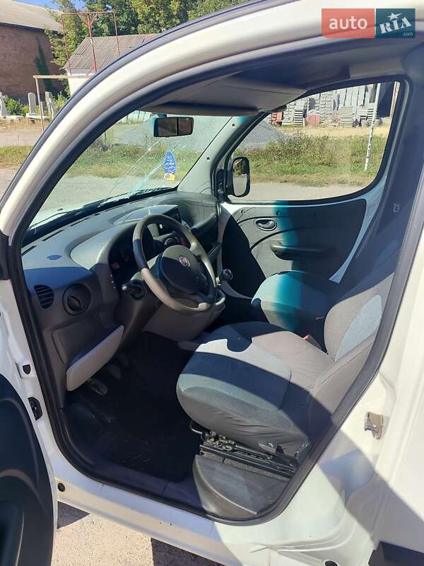 Минивэн Fiat Doblo 2013 в Виннице