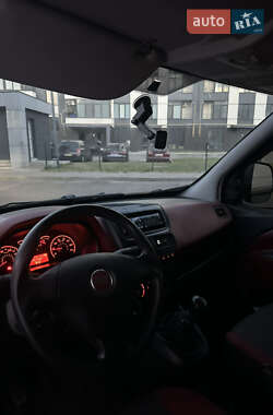 Вантажний фургон Fiat Doblo 2012 в 