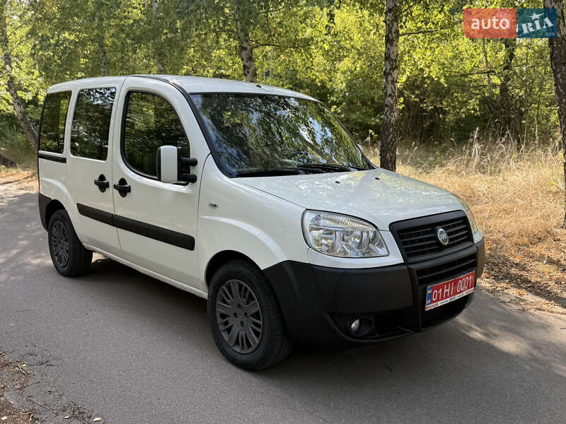 Минивэн Fiat Doblo 2007 в Лубнах
