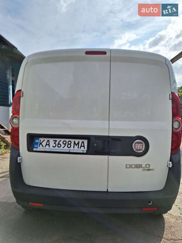 Грузовой фургон Fiat Doblo 2012 в Киеве