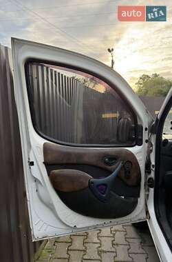 Минивэн Fiat Doblo 2003 в 