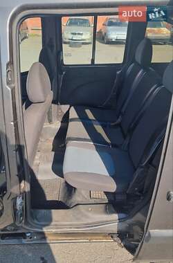 Мінівен Fiat Doblo 2011 в 