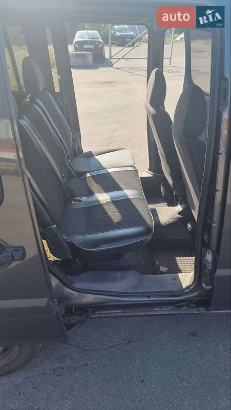 Мінівен Fiat Doblo 2011 в Києві