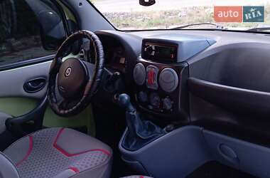 Минивэн Fiat Doblo 2005 в 