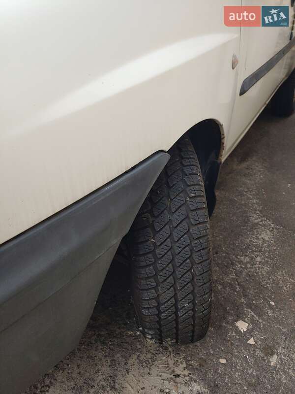 Грузовой фургон Fiat Doblo 2001 в Киеве