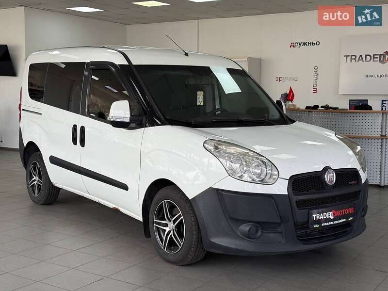 Fiat Doblo 2010