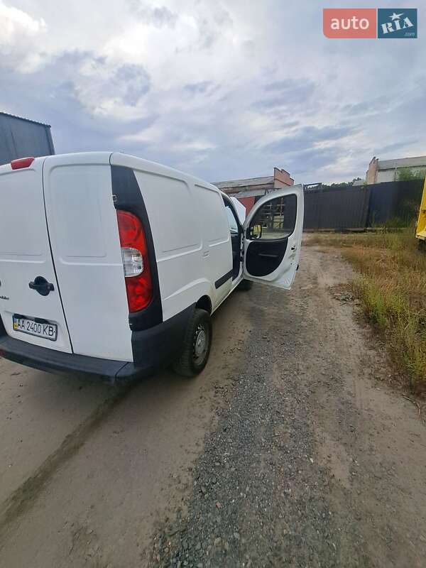 Грузовой фургон Fiat Doblo 2008 в Киеве фото 13 Грузовой фургон Fiat Doblo 2008 в Киеве