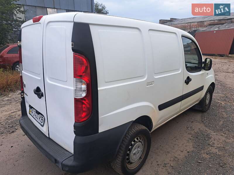 Грузовой фургон Fiat Doblo 2008 в Киеве фото 32 Грузовой фургон Fiat Doblo 2008 в Киеве