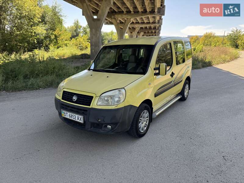 Минивэн Fiat Doblo 2006 в 