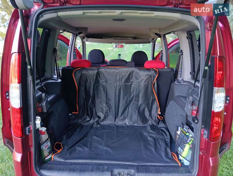 Минивэн Fiat Doblo 2006 в Березане