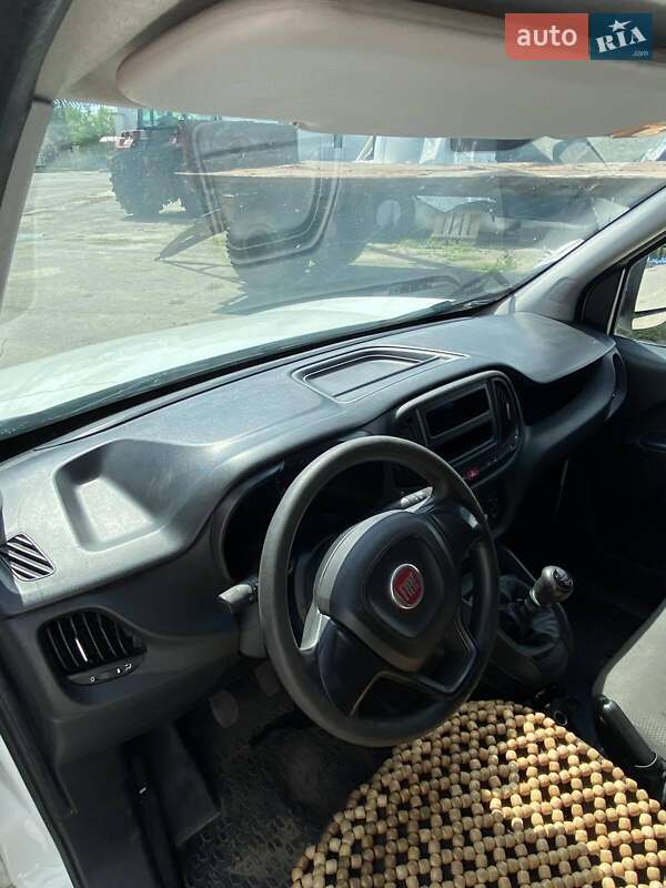 Грузовой фургон Fiat Doblo 2017 в Виннице фото 9 Грузовой фургон Fiat Doblo 2017 в Виннице