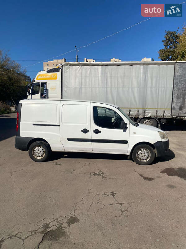Минивэн Fiat Doblo 2008 в Сумах фото 3 Минивэн Fiat Doblo 2008 в Сумах