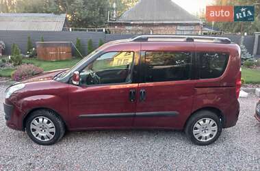 Минивэн Fiat Doblo 2010 в 