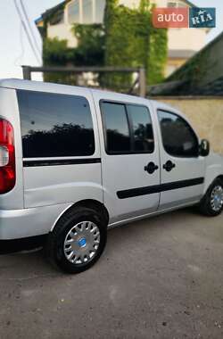 Минивэн Fiat Doblo 2008 в 