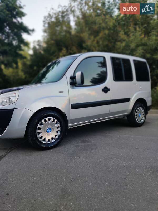 Минивэн Fiat Doblo 2008 в Сумах