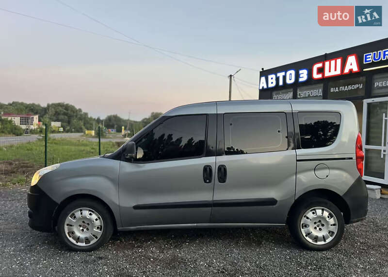 Минивэн Fiat Doblo 2010 в Хмельницком