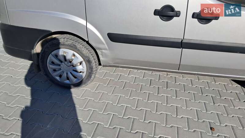 Минивэн Fiat Doblo 2006 в Тернополе