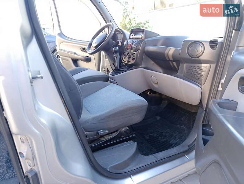 Минивэн Fiat Doblo 2007 в Ивано-Франковске
