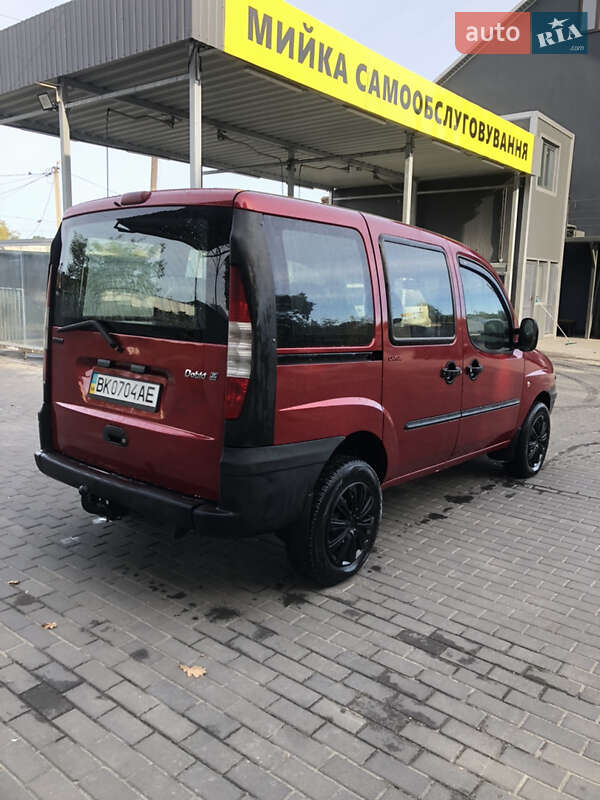 Минивэн Fiat Doblo 2002 в Луцке