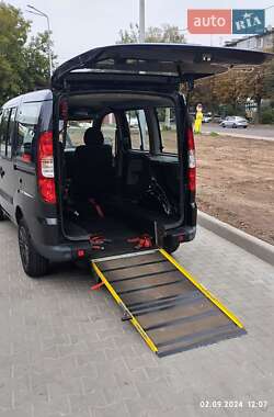 Минивэн Fiat Doblo 2009 в 