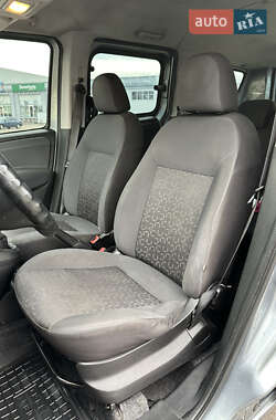 Минивэн Fiat Doblo 2012 в 