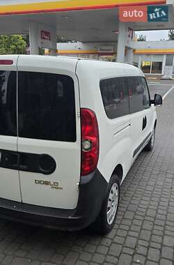 Минивэн Fiat Doblo 2010 в 