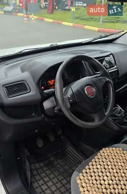 Минивэн Fiat Doblo 2010 в 